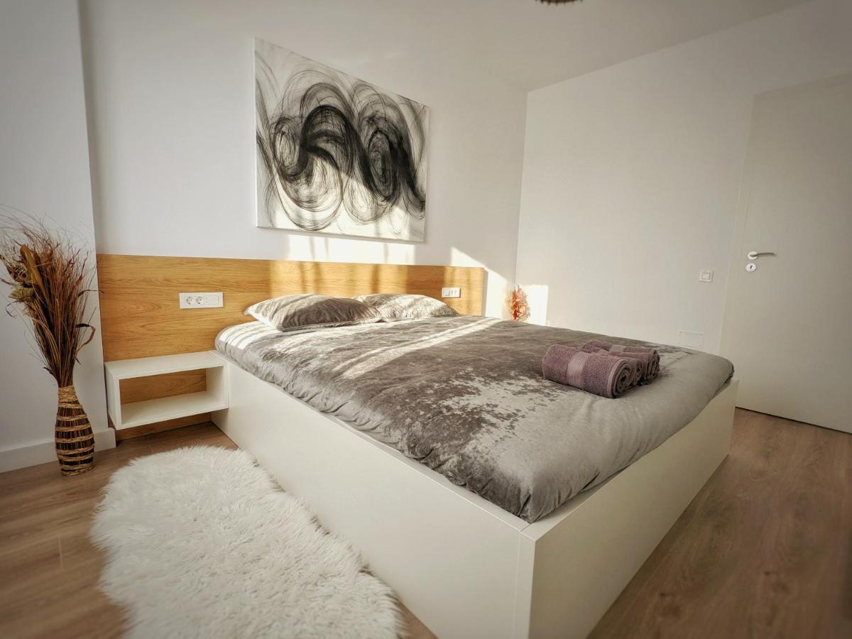 Cluj Airport Apartment Zewnętrze zdjęcie